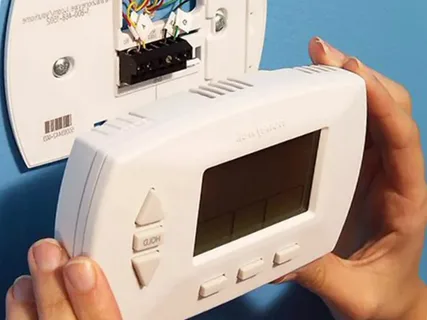 AC thermostat repair in Ajman