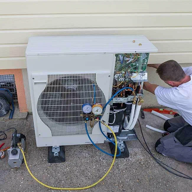 Weak Airflow in AC – Reasons and Solutions