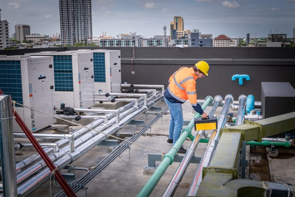 chiller AC technician in Al Nuaimiya