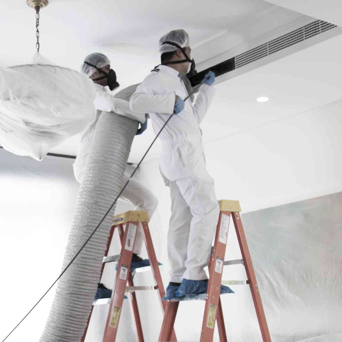 AC duct cleaning procedure in Al Rashidiya